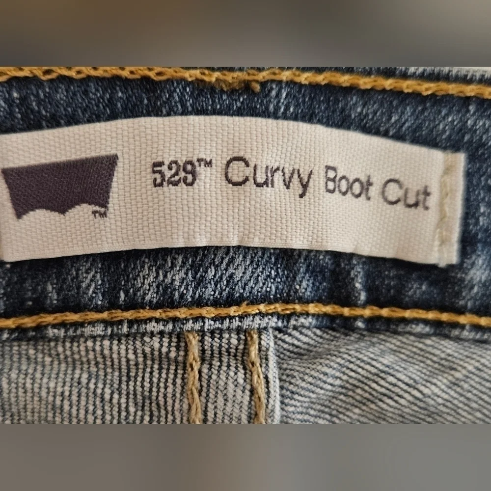 LEVI'S CURVY BOOT CUT JEANS SZ 33/16 S BLUE - Picture 8 of 10